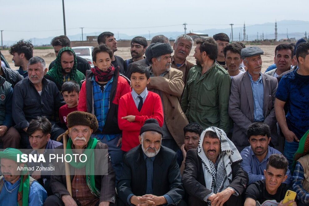 تصویر | مسابقات کشتی سنتی افغانستانی‌های مقیم ایران